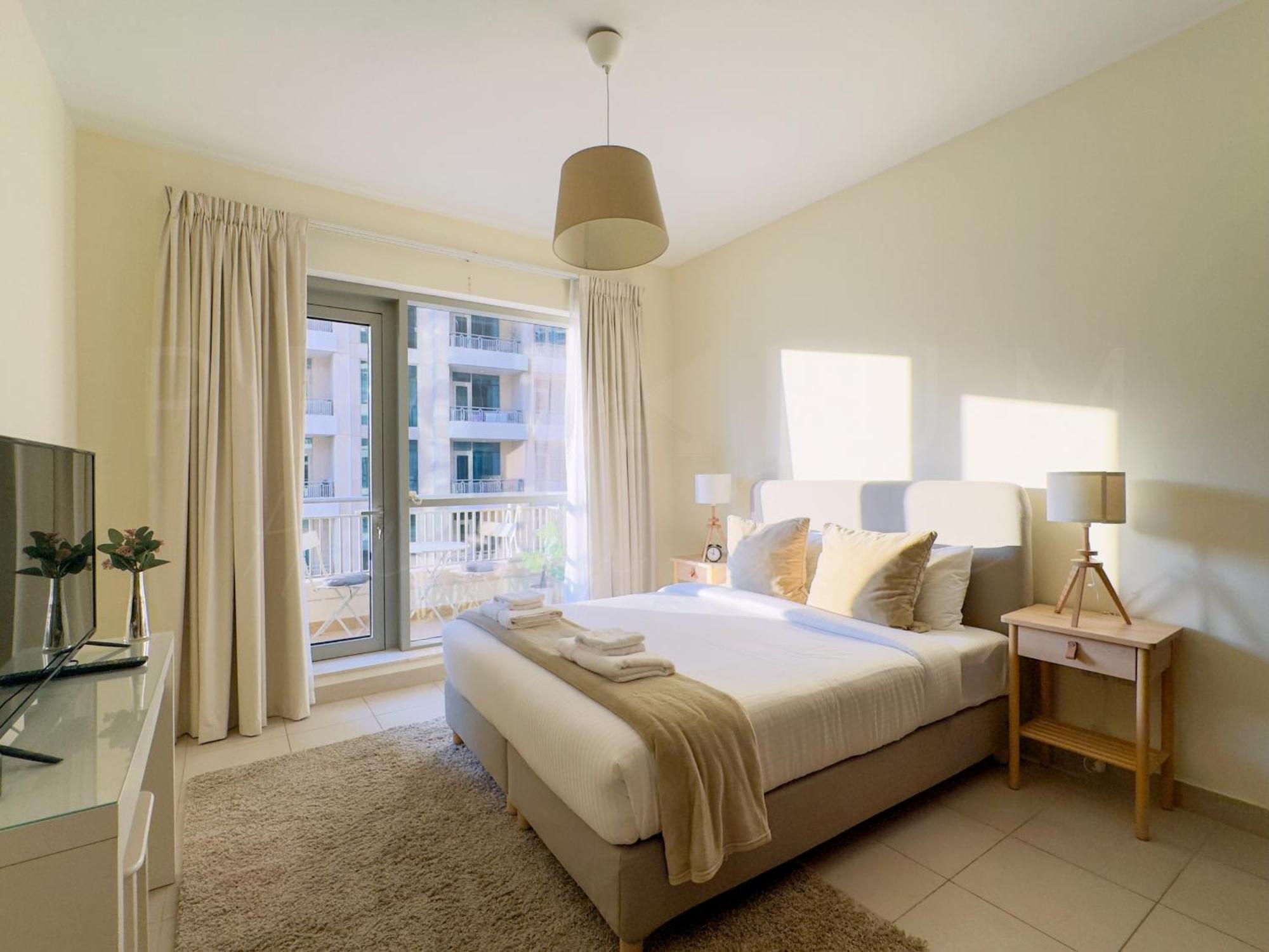 Cozy 1br In Blvd - Near Mall -1208 Dubai
